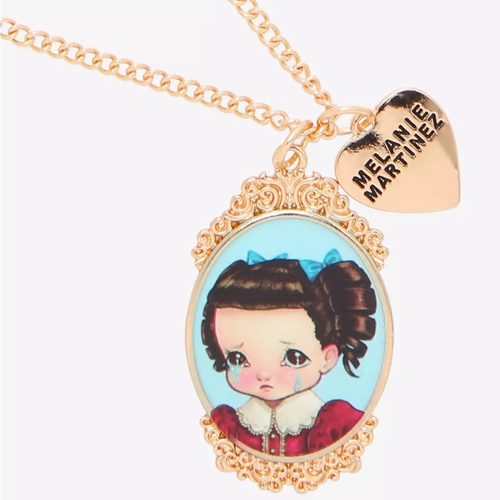 RARE Melanie Martinez Cameo Necklace